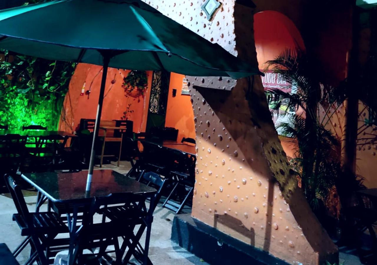 Hostel La Napoletana Salvador Ngoại thất bức ảnh